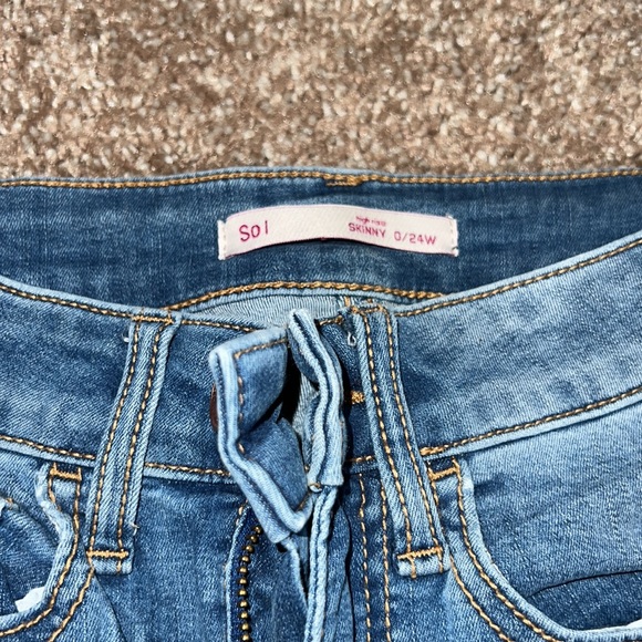 High Rise Skinny Jeans - Picture 2 of 3